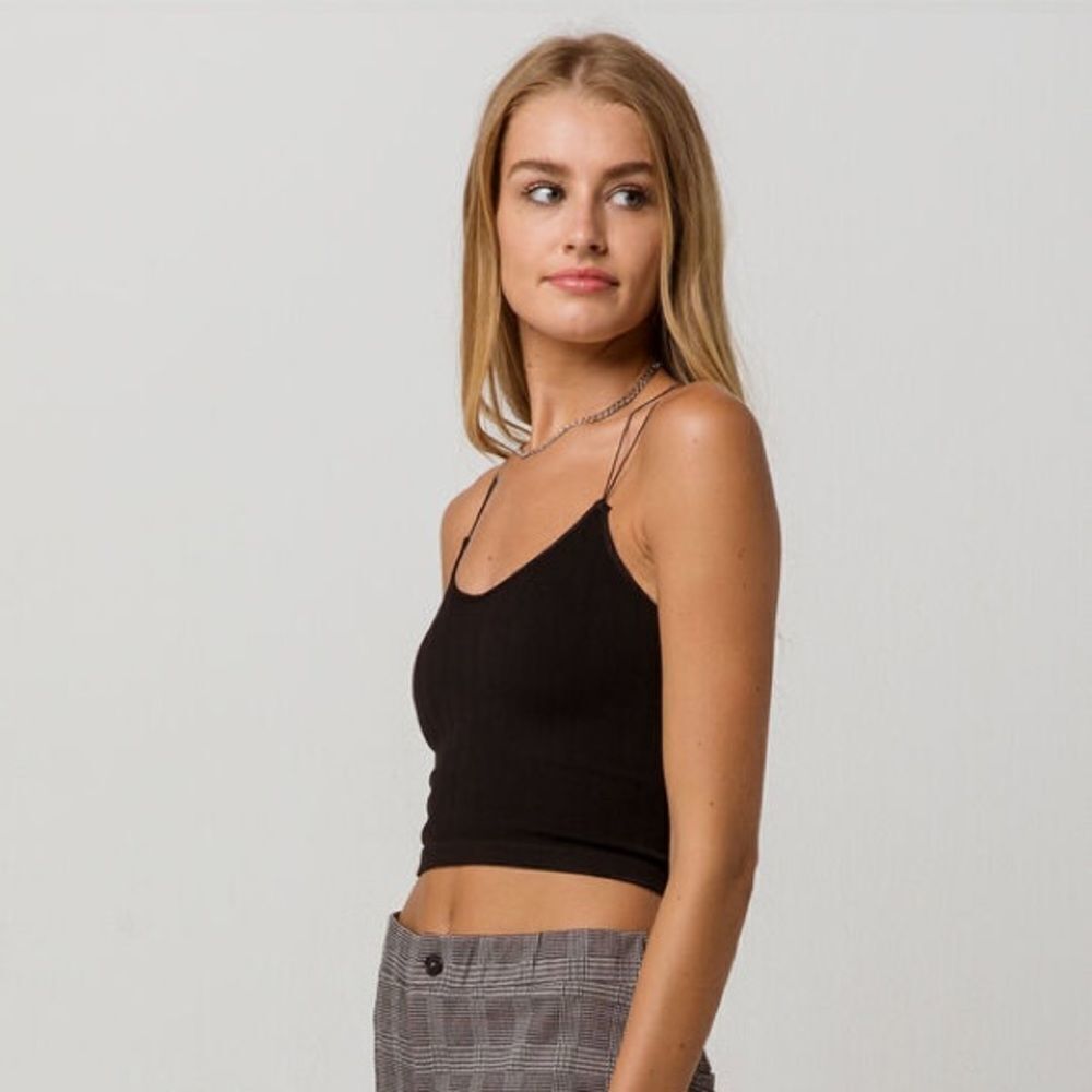 Gaze Double Strap Basic Crop Top - image 6